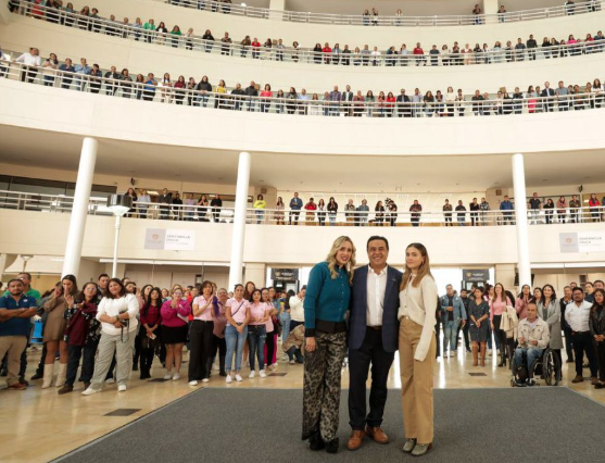 Lee más sobre el artículo Se despide Luis Nava de los trabajadores de Centro Cívico