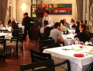 Lee más sobre el artículo Abren 30% de establecimientos clausurados