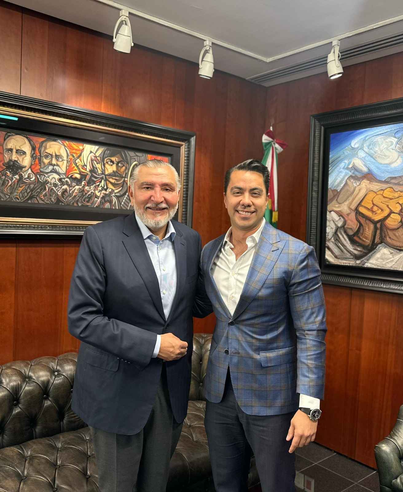 Lee más sobre el artículo Se reúne Felifer Macías con el senador Adán Augusto para fortalecer proyectos de desarrollo en Querétaro