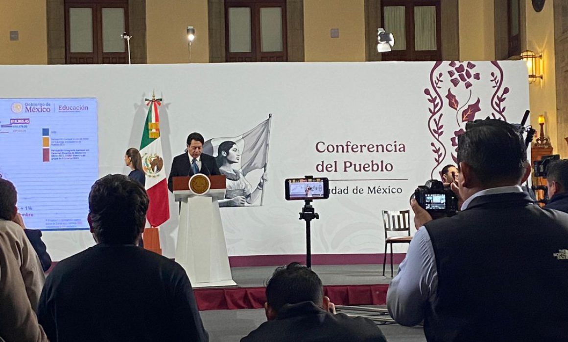 Lee más sobre el artículo 19 mil 974 escuelas, pararon clases. por protestas de la CNTE