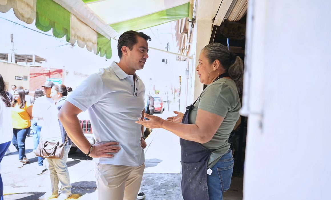 Lee más sobre el artículo Entrega Felifer Macías obras en El Cerrito y La Trinidad