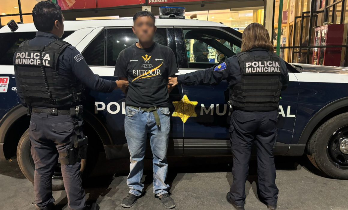 Lee más sobre el artículo Detenido por robo reincidente en plaza comercial de Parques Industriales