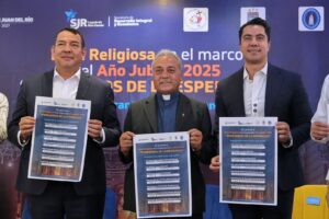 Lee más sobre el artículo Presenta Felifer Macías la Ruta Religiosa Peregrinos de la Esperanza