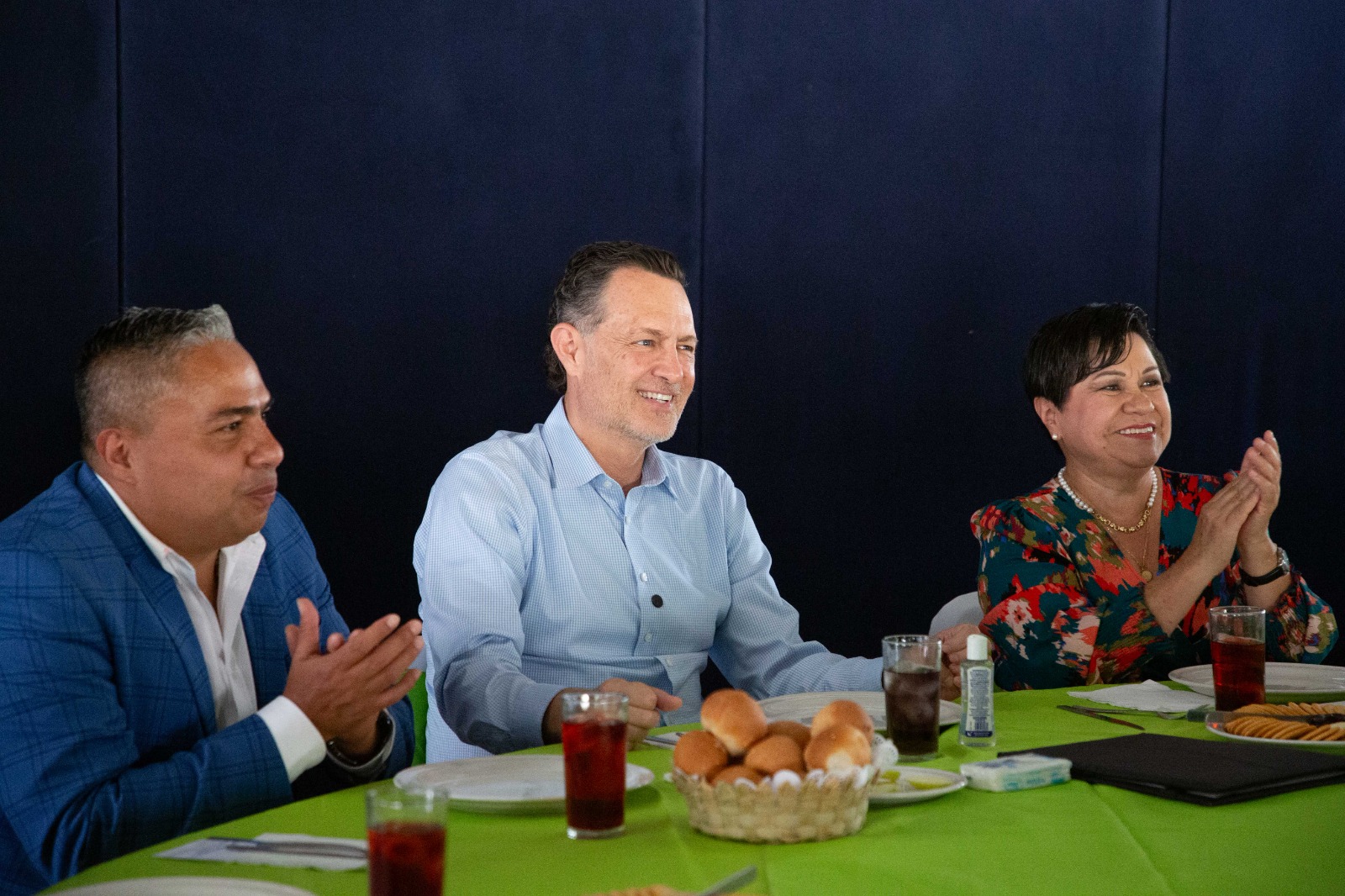 Lee más sobre el artículo Reconoce Gobernador labor de madres trabajadoras del sector salud y personal de enfermería