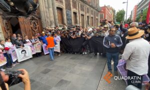 Lee más sobre el artículo Se reunirán Claudia Sheinbaum y padres de los 43 este martes en Palacio