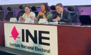 Lee más sobre el artículo Recibe INE 29 denuncias y 77 deslindes de acordeones de elección judicial
