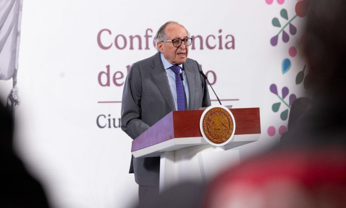 Lee más sobre el artículo Confirma Kershenobich 30 casos de gusano barrenador en personas