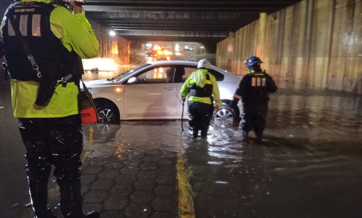 Lee más sobre el artículo Lluvia deja daños estructurales a drenes de Querétaro