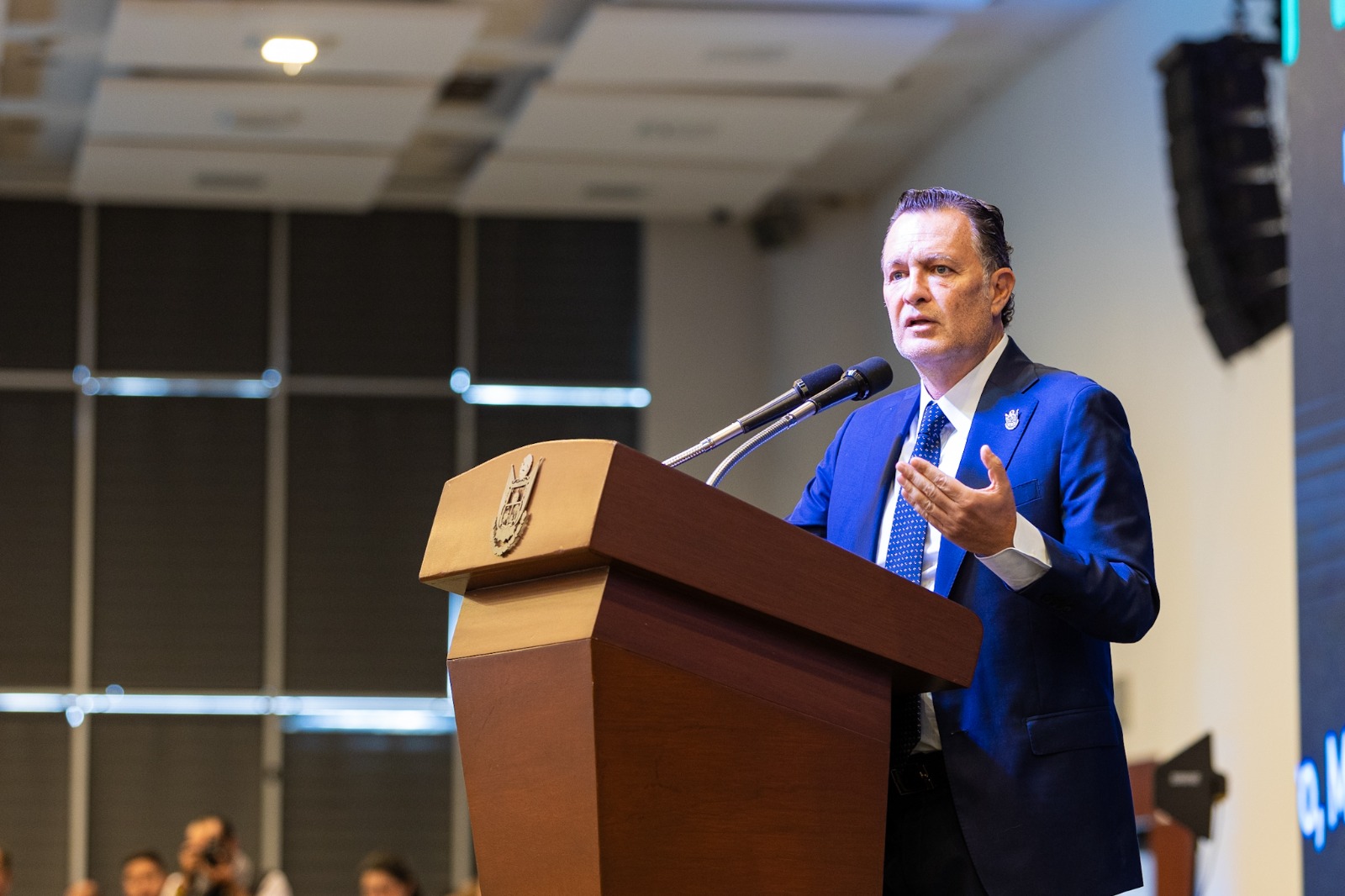 Lee más sobre el artículo Inaugura Mauricio Kuri Congreso Internacional Construyendo Humanidad de Paz