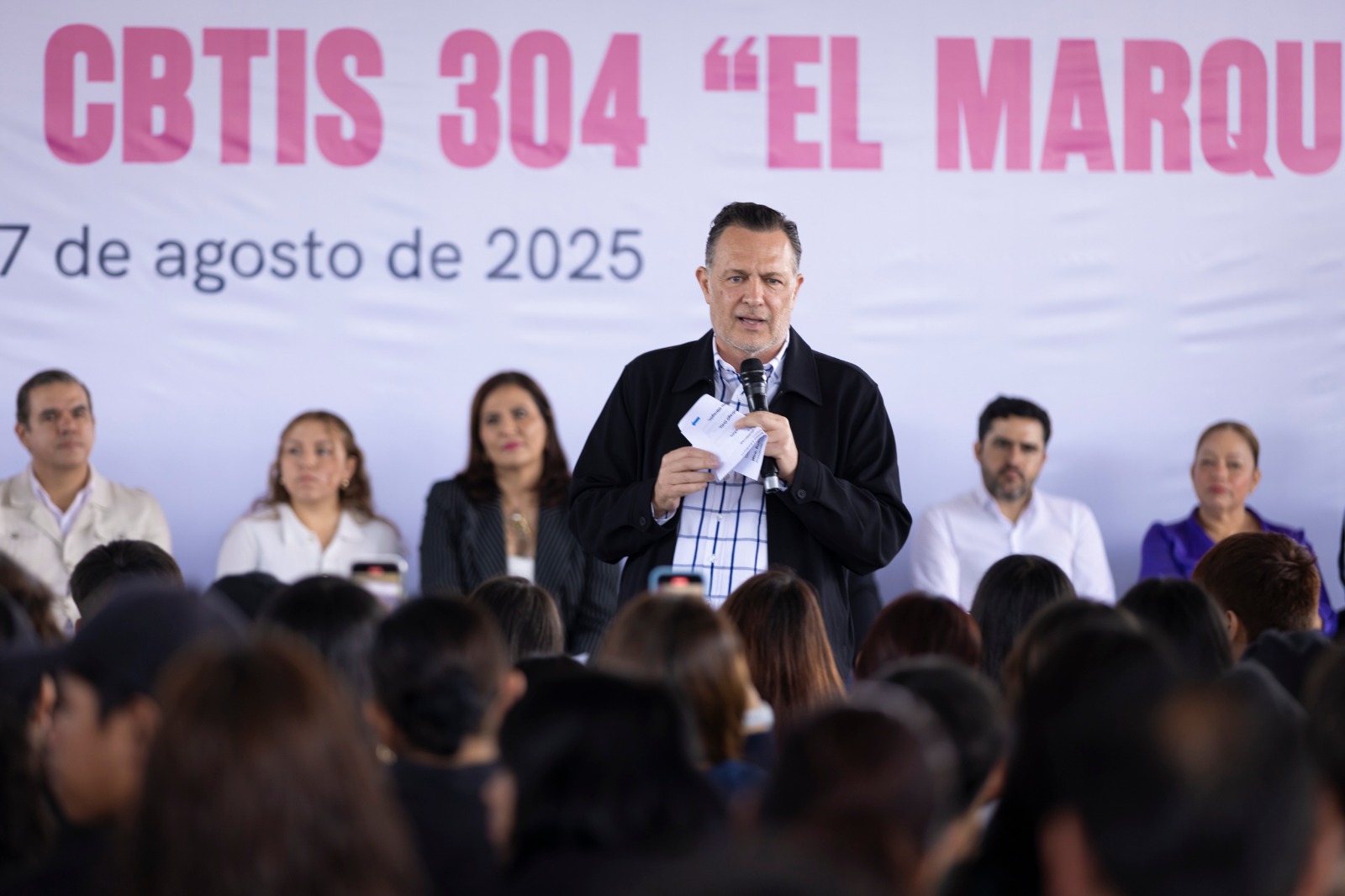 Lee más sobre el artículo Fortalecen Gobernador y Secretario de Educación federal infraestructura con el inicio de construcción del CBTIS 304