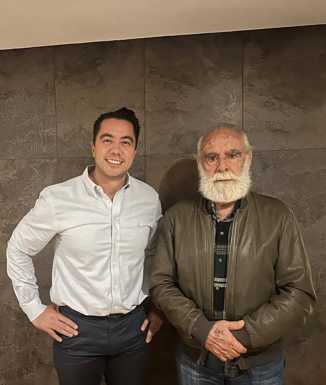 Lee más sobre el artículo Felifer Macías se reunió con Diego Fernández de Cevallos