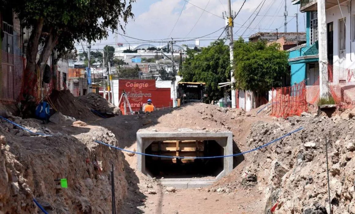 Lee más sobre el artículo Retirarán puentes sobre dren en Peñuelas