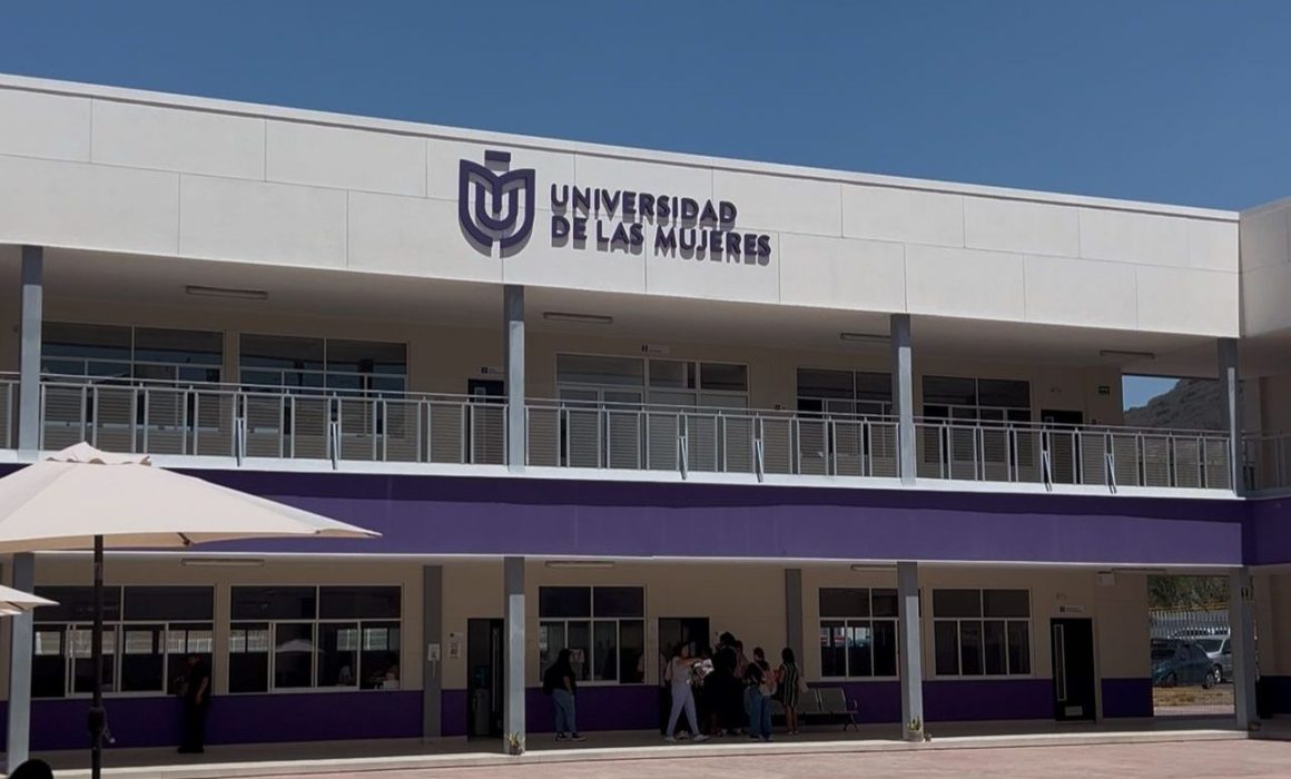 Lee más sobre el artículo Universidad de las Mujeres mantiene convocatoria abierta