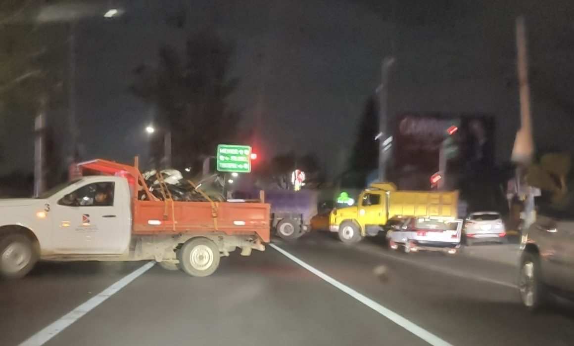 Lee más sobre el artículo Matan a líder transportista en Oaxaca e inician bloqueos