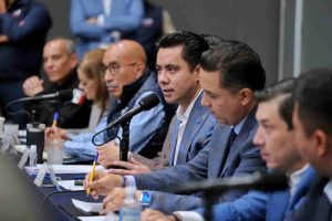 Lee más sobre el artículo Firma Felifer Macías Convenio de Regularización de Negociaciones Comerciales