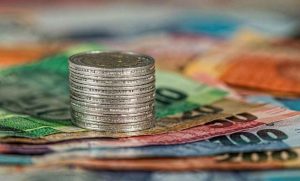 Lee más sobre el artículo Al 80% de los mexicanos no le alcalza el salario para terminar el mes