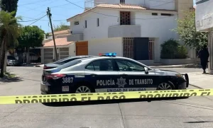 Lee más sobre el artículo Tirotean casa de Rubén Rocha en Culiacán