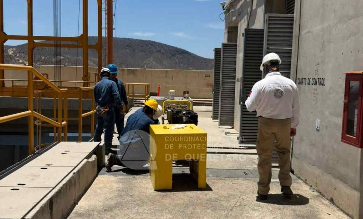 Lee más sobre el artículo Supervisan vertedores de presa Zimapán para garantizar seguridad