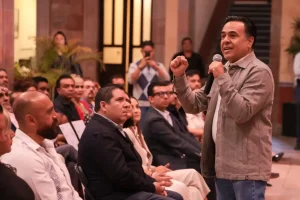 Lee más sobre el artículo Encabeza Luis Nava entrega de donativos a Centros de Internamiento