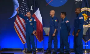 Lee más sobre el artículo Presenta NASA a los 4 astronautas de la misión Artemis 3