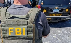 Lee más sobre el artículo Arresta el ICE a fugitivos de alta peligrosidad en Nueva York