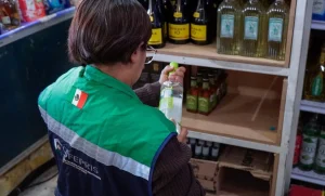 Lee más sobre el artículo Cofepris alerta por tequila y whisky falsificados