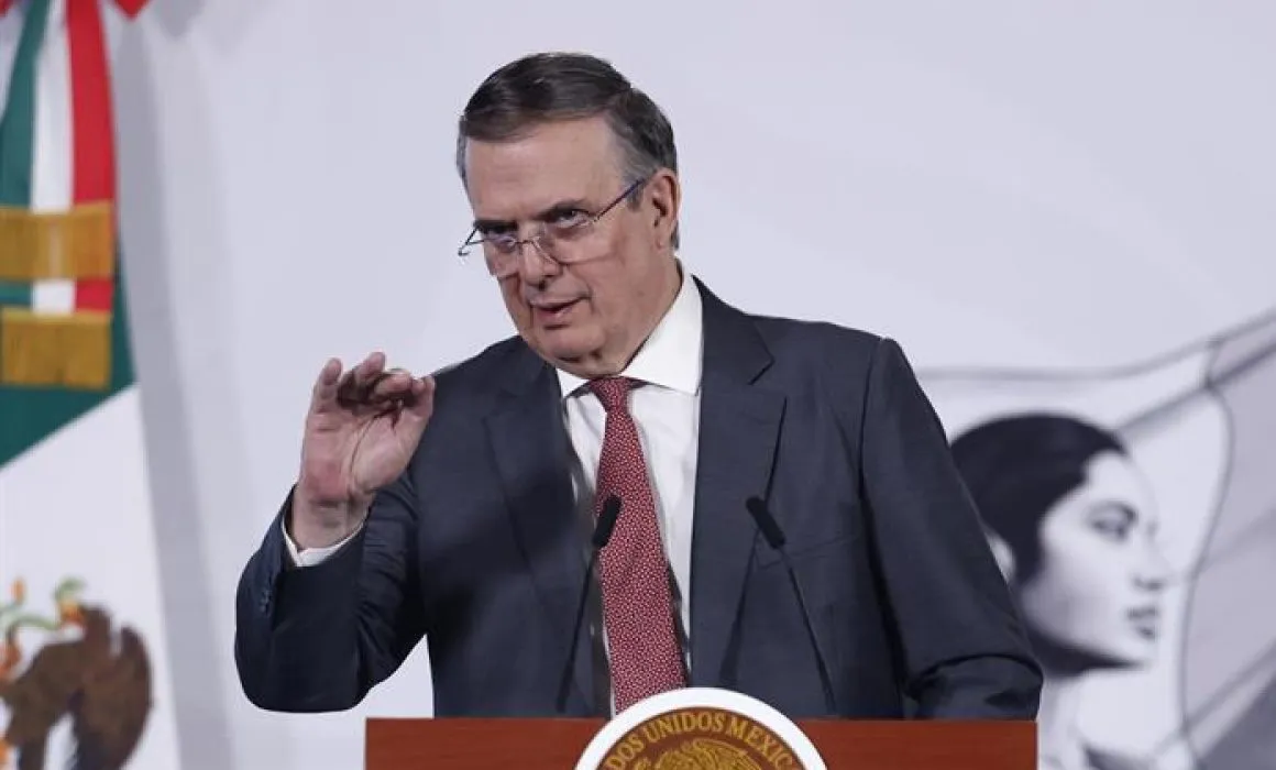Lee más sobre el artículo Ebrard pide que lo borren de la lista de los presidenciables